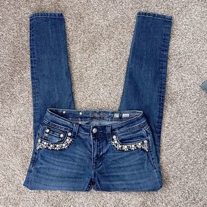 Miss Me mid-rise skinny jeans Womens size 27